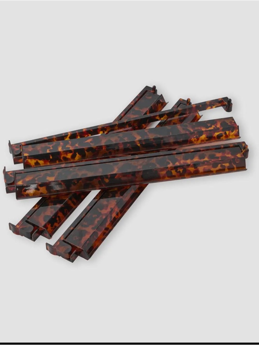Oh My Mahjong tortoise shell racks and pushers set